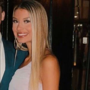 Meet your Posher, Isabella